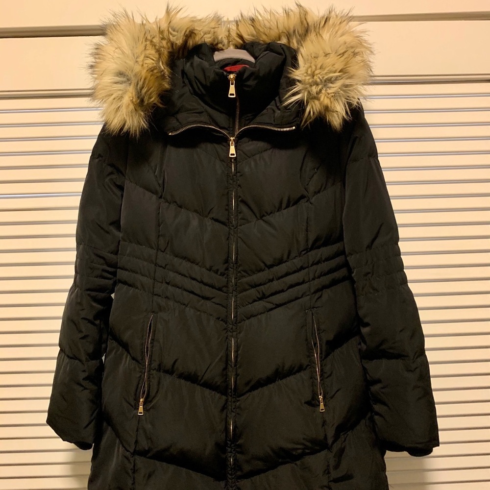 Jones New York winter parka with faux fur trim (L)